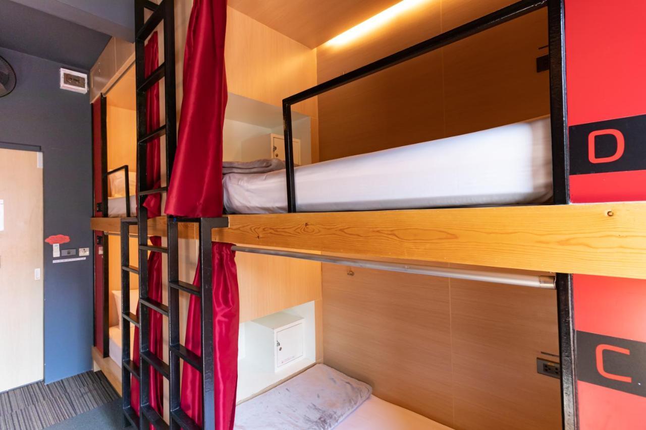 Cloud On Saladaeng Silom Hostel Бангкок Екстер'єр фото